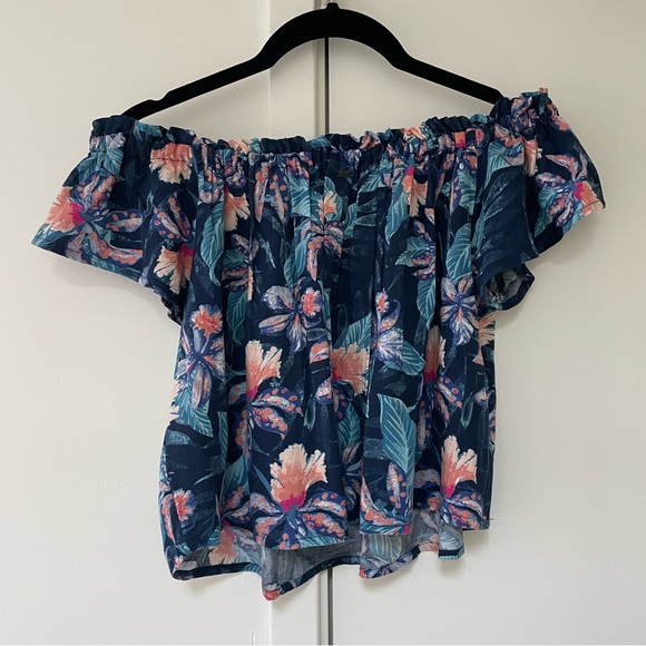 Rip Curl off the shoulder floral crop top - Picture 4 of 6